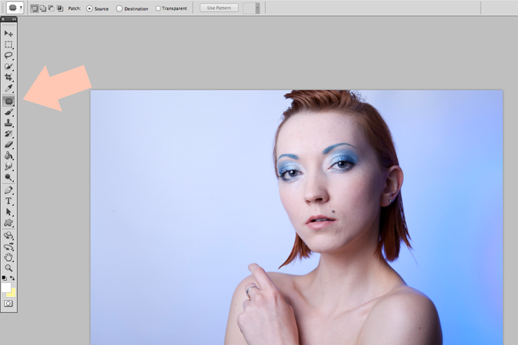 retusz skóry Photoshop łatka